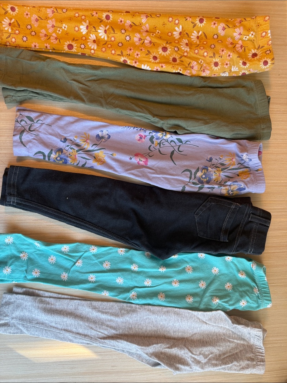 Girls 4T Leggings Bundle (6 total)